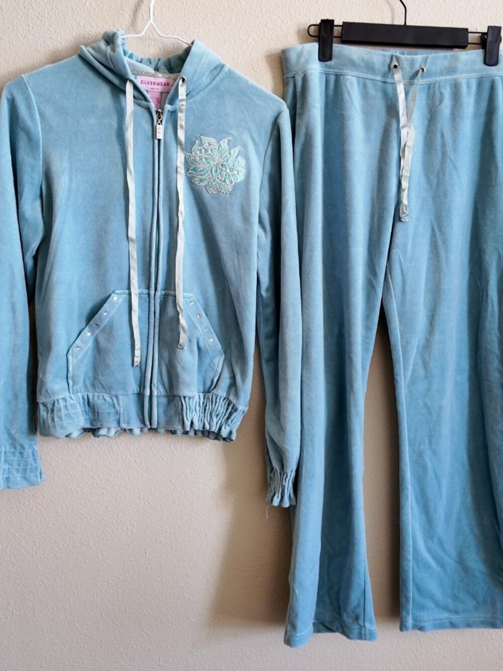 Vintage Silverwear turquoise tracksuit petite size READ
